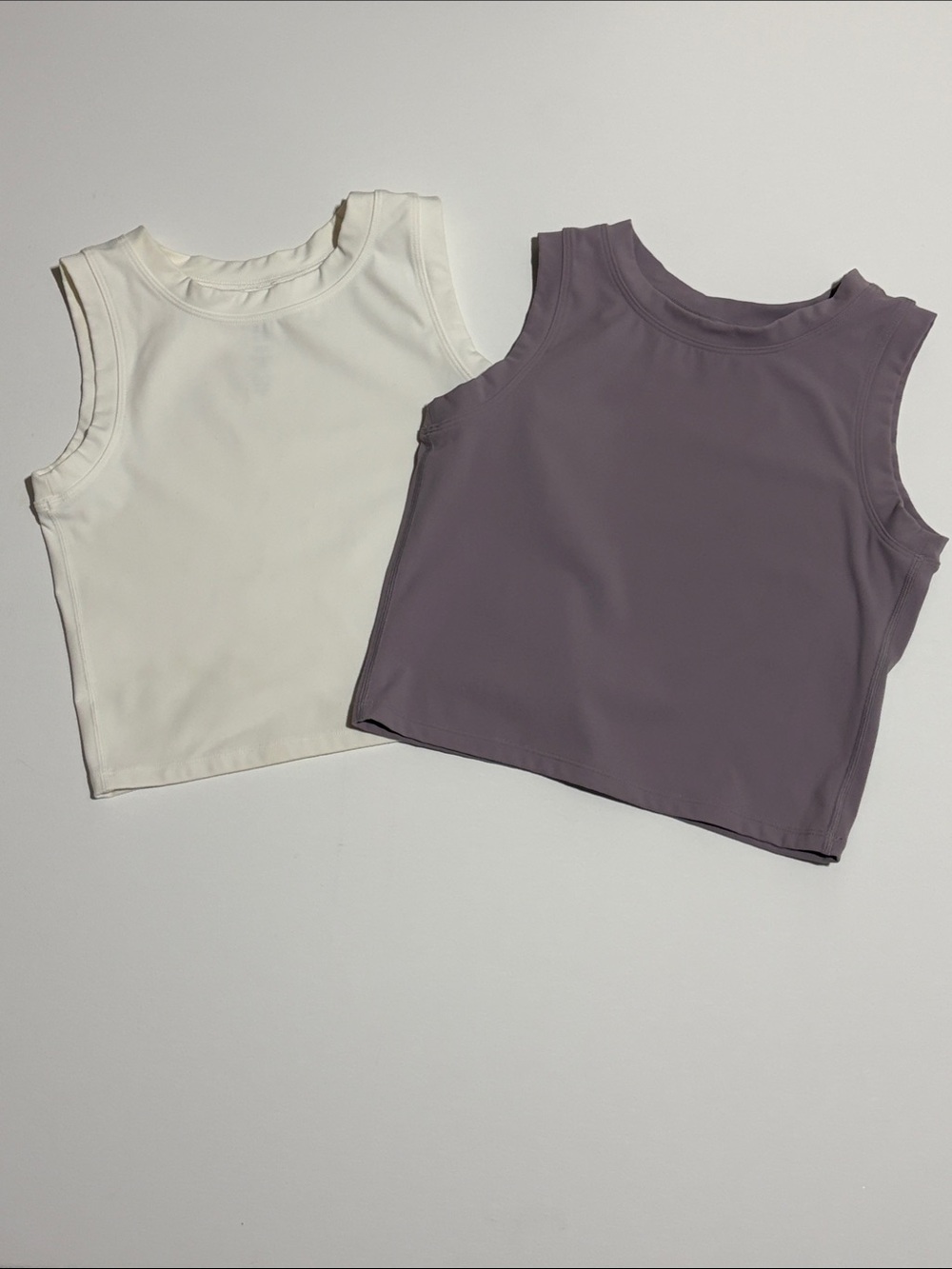 Athleisure Crop Tank Bundle XS White & Mauve HeyNuts Workout Yoga Tops